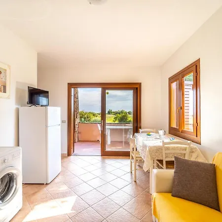 Apartment Iss Travel, Pedra Rosa 2 Bedroom With Private Terrace And Air Conditioning